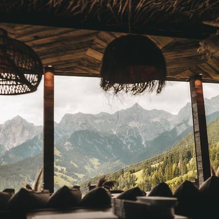 Jufenalm Boho Hotel & Restaurant Maria Alm am Steinernen Meer Buitenkant foto